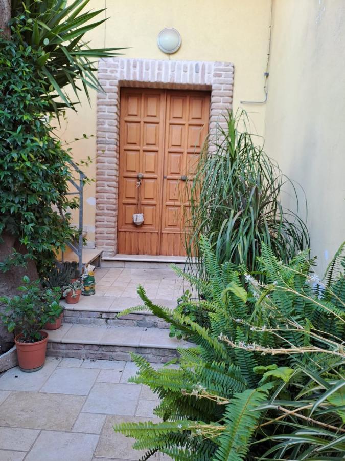 La Casa Del Sole Sava Exterior foto